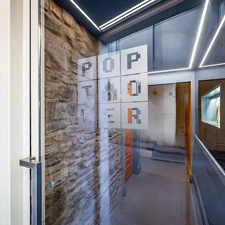 Апартаменты Pop Tower *