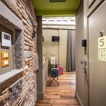 Pop Tower アパート *