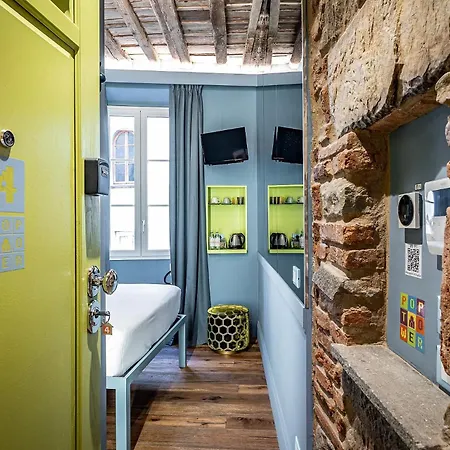 Pop Tower Апартаменты