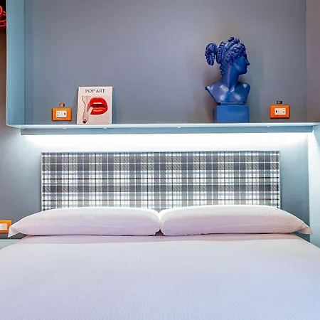 Pop Tower Апартаменты