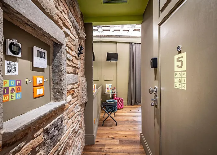 Pop Tower Apartmán *